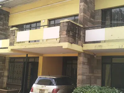 4 Rooms Commercial Office Space — Lenana Road, Kilimani, Nairobi