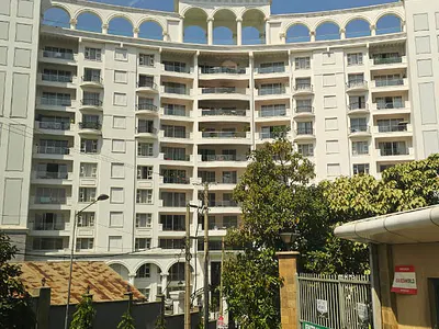 2 Bedroom Furnished Apartment with Balcony — City Park Drive, Parklands, Nairobi