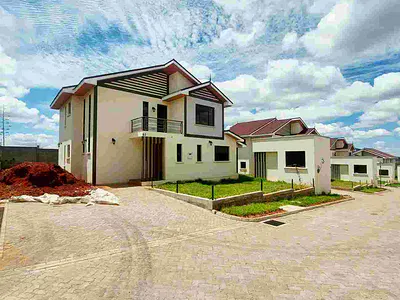 4 Bedroom Townhouses — Main Machakos -- Mombasa Road Junction, Machakos Central, Machakos