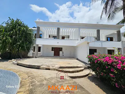 Ultra-Modern 1-Acre Estate with Two 3-Bedroom Maisonettes — Casuarina, Malindi Town, Kilifi