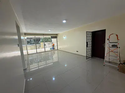 Spacious 4 Bedroom Apartment — Lavington, Nairobi