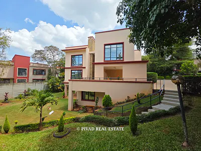 4 Bedroom House with Servant Quarter — Runda, Westlands, Nairobi