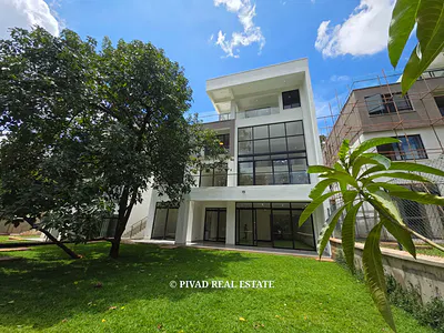 5 Bedroom Detached House with DSQ — Old Kitisuru, Westlands, Nairobi