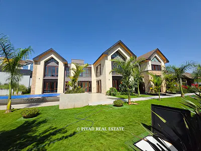 4 Bedroom Detached Bungalow with Pool — Westlands, Nairobi