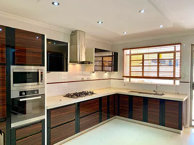 5 Bedroom Villa — Spring Valley, Nairobi
