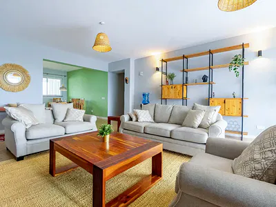 3 Bedroom Furnished Apartment — Parklands, Nairobi