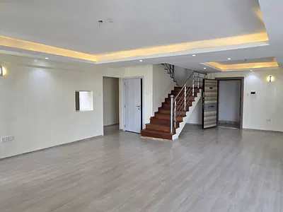 Luxury 5 Bedroom Duplex Elevated Living with Panoramic City View — 3rd Parklands, Parklands, Nairobi