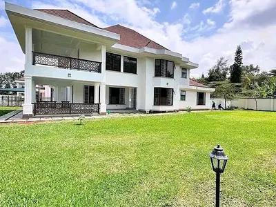 4-Bedroom Townhouse with DSQ — Karen, Nairobi
