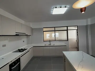 4-Bedroom Apartment with Sq — Kileleshwa, Nairobi