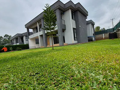 5 Bedroom Villa with DSQ — Ridgeways, Kilimani, Nairobi