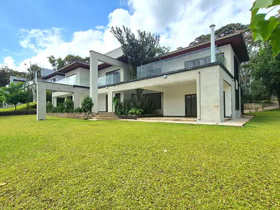 5 Bedroom Mansion All Ensuite with DSQ — Karen, Nairobi