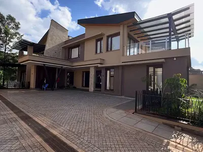 4 Bedroom Townhouse with DSQ — Westlands, Nairobi