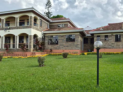 5 Bedroom House with Guest Wing — Runda, Westlands, Nairobi