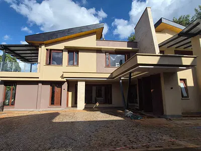 4 Bedroom Townhouse with DSQ — Westlands, Nairobi