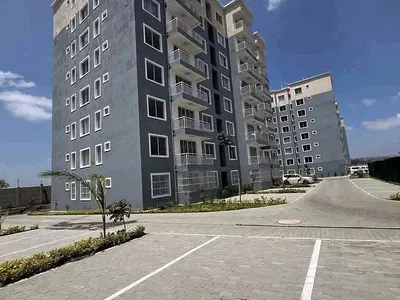 Beautiful and Modern 3 Bedroom Apartments Plus DSQ — Syokimau/Mulolongo, Machakos