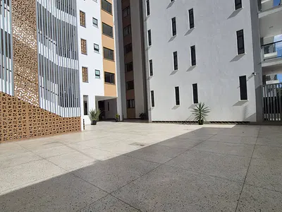 Spacious 2 & 3 Bedroom Plus DSQ Apartments — Westlands, Nairobi