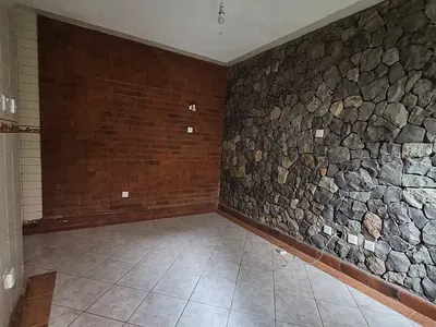 Studio Apartment — Kilimani, Nairobi