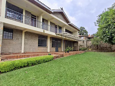 5-Bedroom Detached House with En-Suite Bedrooms — Kitisuru, Nairobi