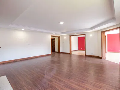 5 Bedroom Townhouse — Shanzu Road, Spring Valley, Nairobi