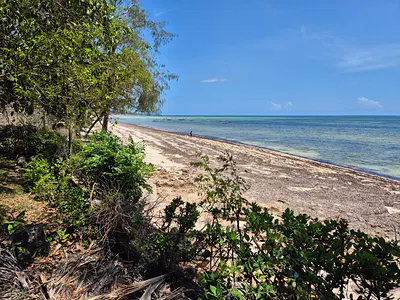 2 Acres Beach Front Residential Land Nyali Mombasa — Nyali Beach, Nyali, Mombasa