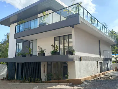An Elegant Spacious 5 Bedrooms Townhouse All Ensuite Plus 2dsq+lift. — Lavington, Nairobi