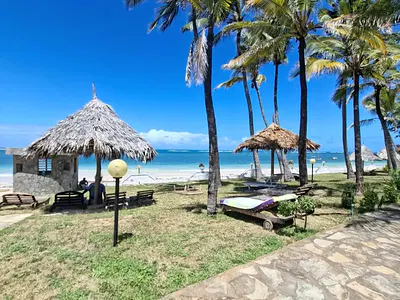 3-Bedroom Beachfront Apartment — Malindi Town, Kilifi