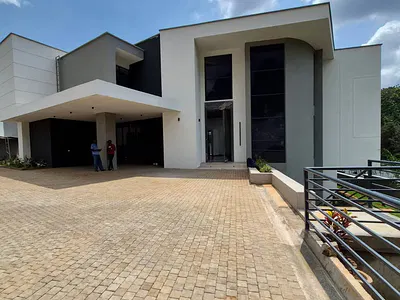 Modern & Spacious 5 Bedroom House — Nyari Estate., Kitisuru, Nairobi