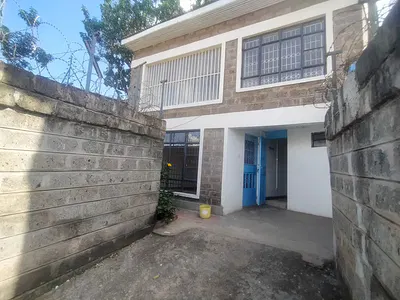 3 Bedroom Maisonette — Mugumo-Ini (Langata), Nairobi