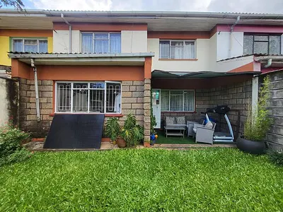 4 Bedroom Maisonette — Mugumo-Ini (Langata), Nairobi