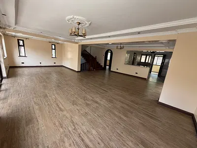 Luxurious 5 Bedroom Townhouse — Lavington, Nairobi