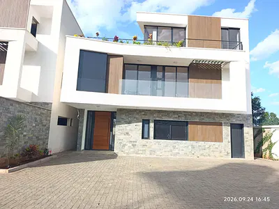 4-Bedroom All-En-Suite Villa with DSQ for Sale -- Runda, Nairobi 55M — Runda, Runda, Westlands, Nairobi