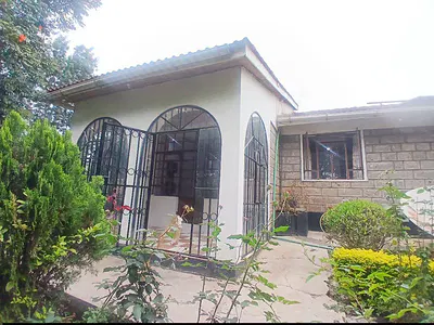 4-Bedroom Detached Bungalow — Kerarapon Drive, Karen, Nairobi