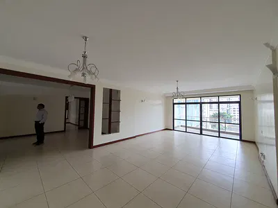 Spacious 4-Bedroom Apartment for Sale -- Niharika, Parklands — 3rd Parklands, Parklands, Nairobi