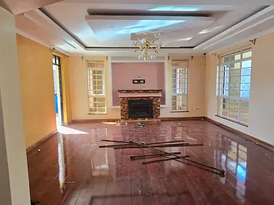 4-Bedroom Townhouse with DSQ — Varsity Estate, Ruiru, Kiambu