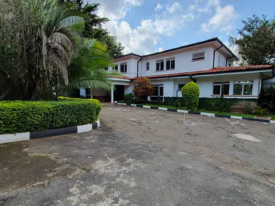 5 Bedroom House with DSQ — Gigiri, Westlands, Nairobi
