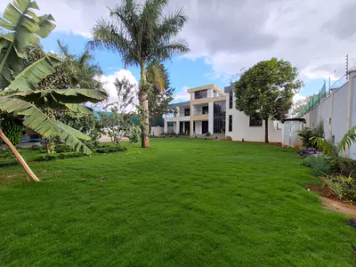Ambassadorial Mansion — Runda Estate, Runda, Westlands, Nairobi