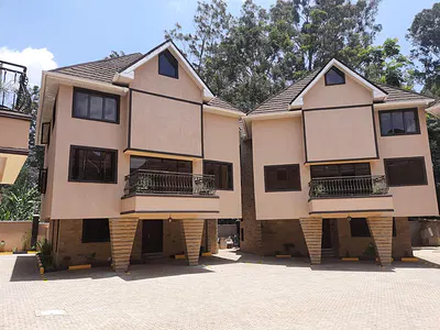 Modern 5 Bedroom House with DSQ — Lavington, Nairobi