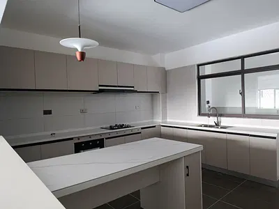 Executive 4 Bedroom Ensuite Apartment — Kileleshwa, Nairobi