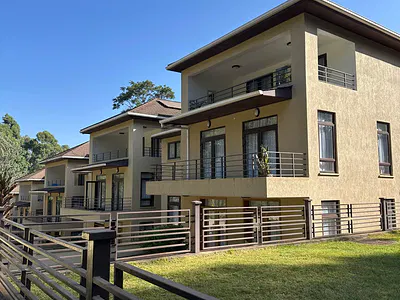 An Excellent Very Spacious 5 Bedrooms All Ensuite Plus 2DSQ — Jumbi Road, Lavington, Nairobi