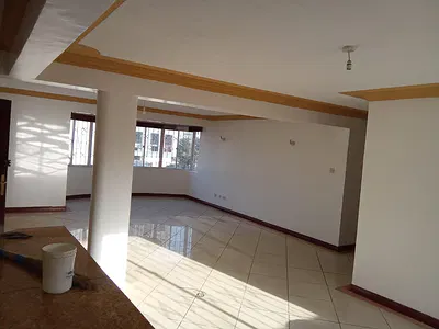 4 Bedroom Apartment — Parklands Avenue, Parklands, Nairobi