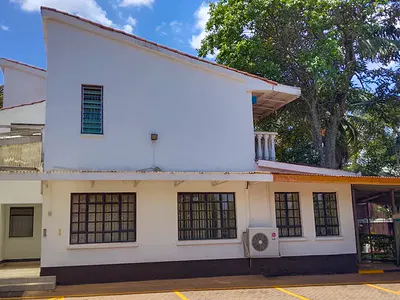 Standalone Commercial House with Workstations and Garden — United Nations Crescent, Gigiri, Westlands, Nairobi