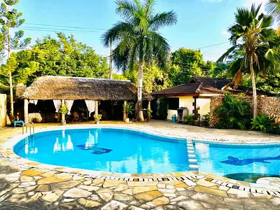 Fully Furnished 1 Bedroom Apartment with Swimming Pool and Near Beach — Shanzu, Shanzu, Mombasa