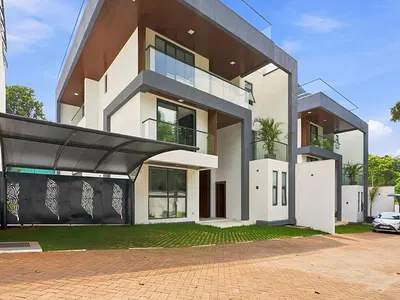 6 Bedroom Plus DSQ Villas — Lavington, Nairobi